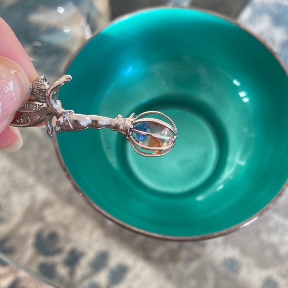 Tinkerbell Charm w Crystals - Picture 6 of 7